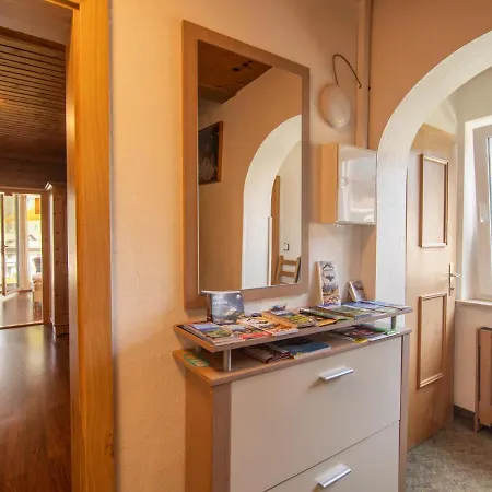 Waldhaus I Apartment